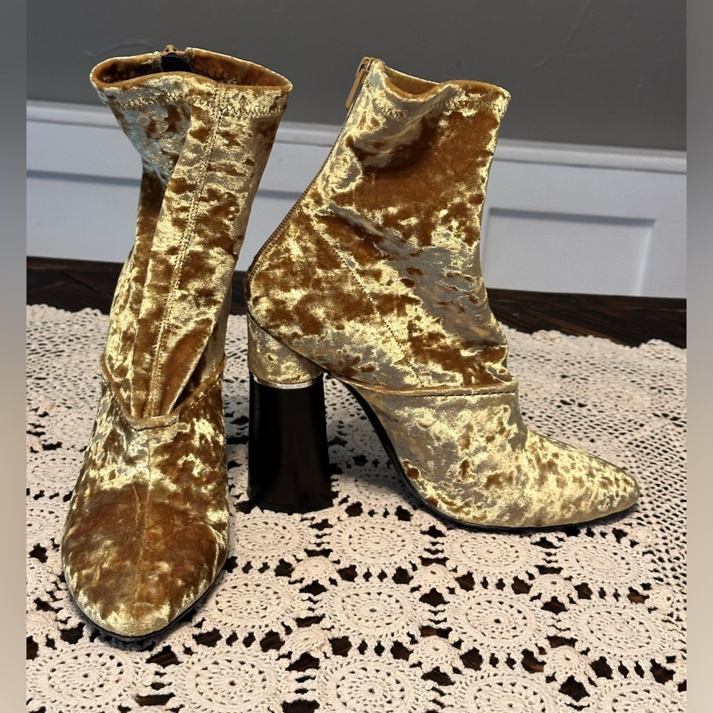 3.1 Phillip Lim Gold Velvet Boots💫✨⚡️38.5